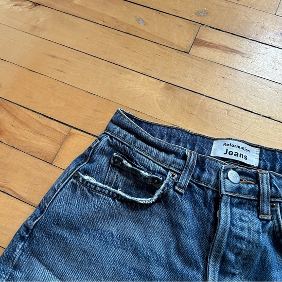 Reformation Sz 24 Dixie High Rise Sydney Wash Denim Short - Picture 3 of 9